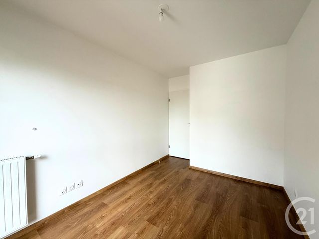 Appartement F4 à louer - 4 pièces - 83.8 m2 - CHARTRES - 28 - CENTRE - Century 21 Maitrejean Immobilier