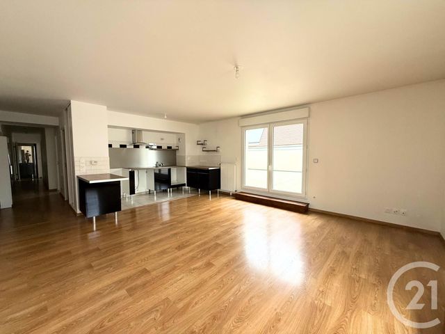 Appartement F4 à louer - 4 pièces - 83.8 m2 - CHARTRES - 28 - CENTRE - Century 21 Maitrejean Immobilier