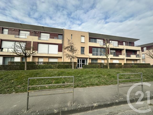 Appartement T1 à vendre - 1 pièce - 33.89 m2 - CHARTRES - 28 - CENTRE - Century 21 Maitrejean Immobilier