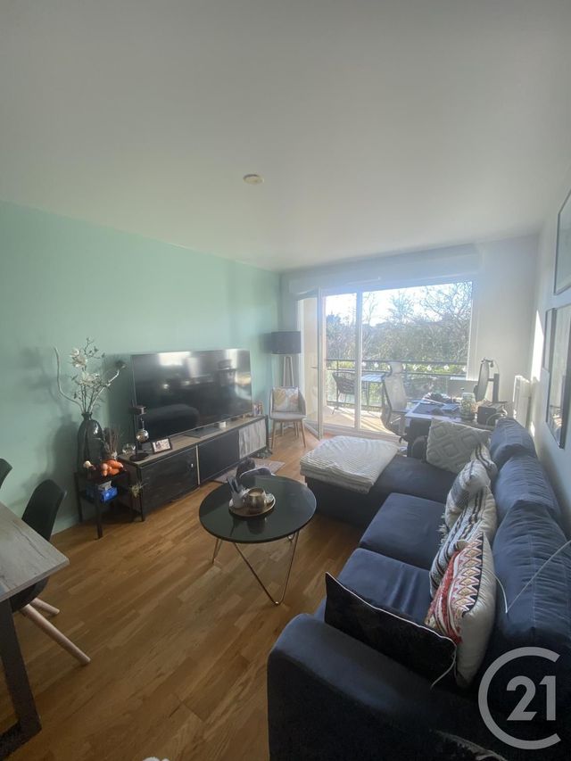 Appartement F2 à louer - 2 pièces - 45.0 m2 - CHARTRES - 28 - CENTRE - Century 21 Maitrejean Immobilier