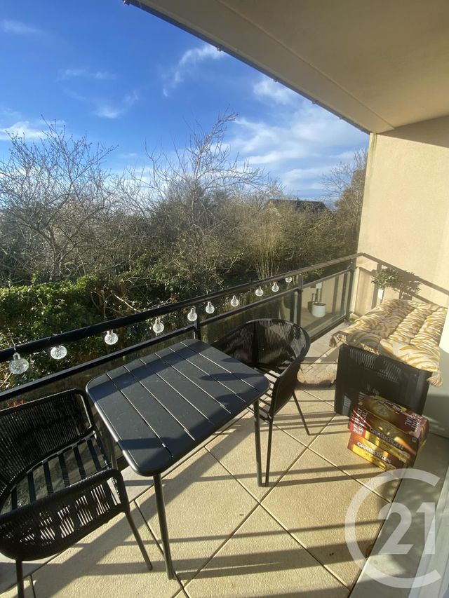 Appartement F2 à louer - 2 pièces - 45.0 m2 - CHARTRES - 28 - CENTRE - Century 21 Maitrejean Immobilier