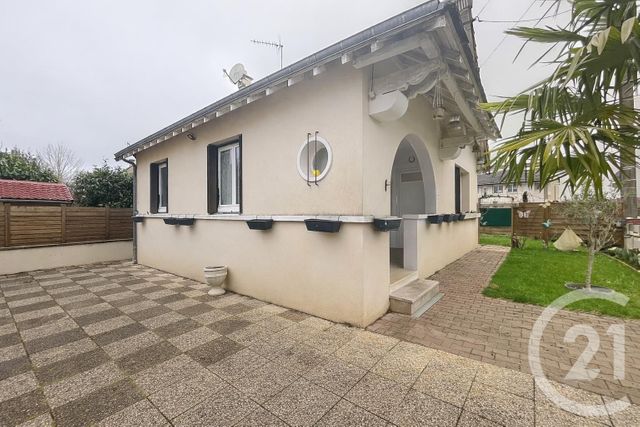 maison à vendre - 4 pièces - 71.0 m2 - CHAMPHOL - 28 - CENTRE - Century 21 Maitrejean Immobilier