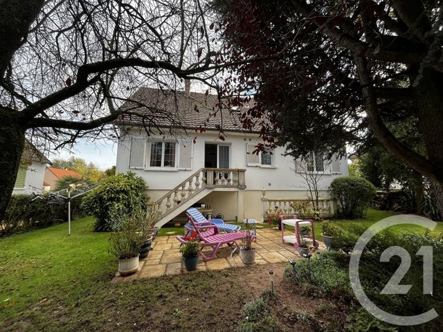 maison à louer - 6 pièces - 136.18 m2 - CHARTRES - 28 - CENTRE - Century 21 Maitrejean Immobilier