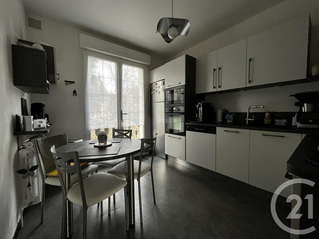 maison à louer - 6 pièces - 136.18 m2 - CHARTRES - 28 - CENTRE - Century 21 Maitrejean Immobilier