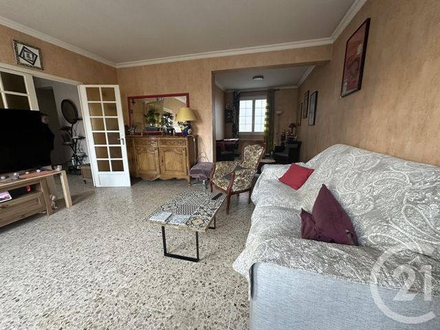 maison à louer - 6 pièces - 136.18 m2 - CHARTRES - 28 - CENTRE - Century 21 Maitrejean Immobilier