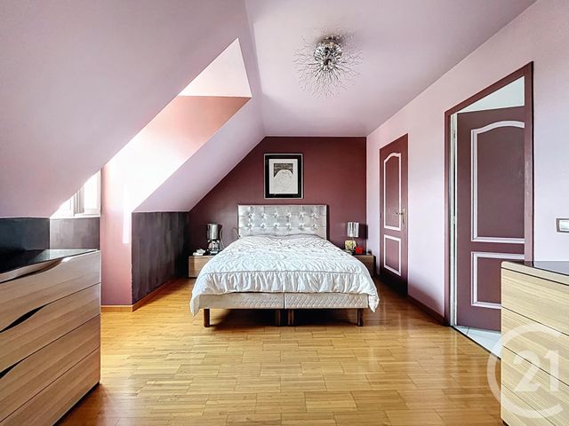 maison à vendre - 7 pièces - 179.0 m2 - CHARTRES - 28 - CENTRE - Century 21 Maitrejean Immobilier