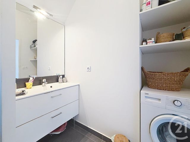 Appartement T3 à vendre - 3 pièces - 72.75 m2 - CHARTRES - 28 - CENTRE - Century 21 Maitrejean Immobilier