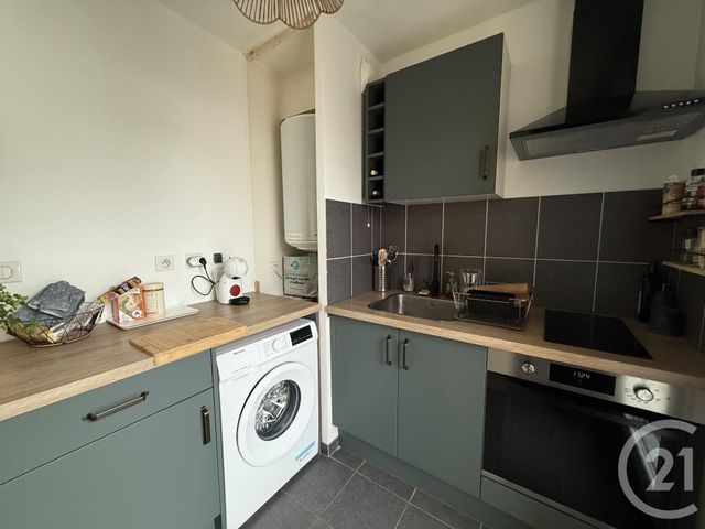 Appartement F1 à louer - 1 pièce - 28.34 m2 - LUCE - 28 - CENTRE - Century 21 Maitrejean Immobilier