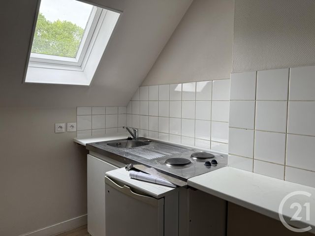 Appartement F1 à louer - 1 pièce - 31.86 m2 - CHARTRES - 28 - CENTRE - Century 21 Maitrejean Immobilier