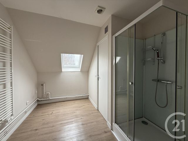 Appartement F2 à louer - 2 pièces - 31.86 m2 - CHARTRES - 28 - CENTRE - Century 21 Maitrejean Immobilier