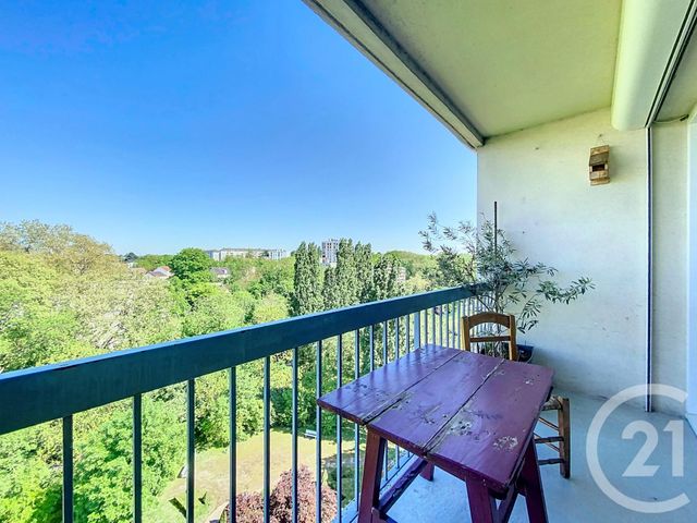 Appartement F5 à louer - 5 pièces - 100.79 m2 - CHARTRES - 28 - CENTRE - Century 21 Maitrejean Immobilier