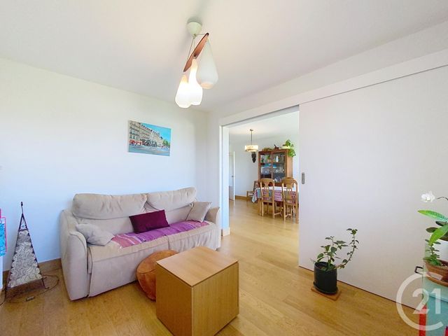 Appartement F5 à louer - 5 pièces - 100.79 m2 - CHARTRES - 28 - CENTRE - Century 21 Maitrejean Immobilier