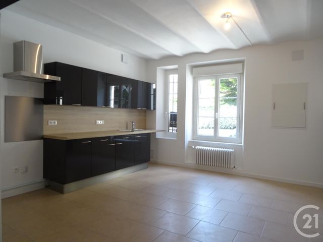 maison à louer - 4 pièces - 88.9 m2 - CHARTRES - 28 - CENTRE - Century 21 Maitrejean Immobilier