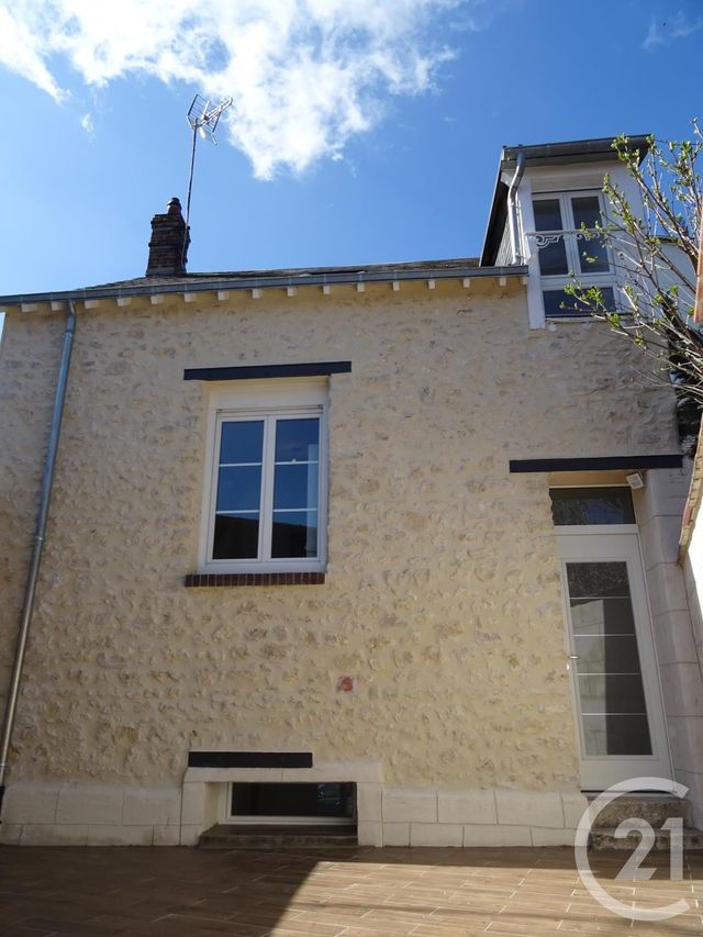 maison à louer - 4 pièces - 88.9 m2 - CHARTRES - 28 - CENTRE - Century 21 Maitrejean Immobilier