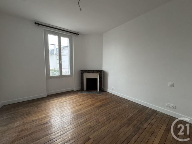 maison à louer - 6 pièces - 129.8 m2 - CHARTRES - 28 - CENTRE - Century 21 Maitrejean Immobilier