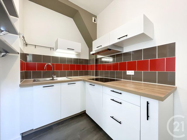 Appartement F2 à louer - 2 pièces - 47.47 m2 - CHARTRES - 28 - CENTRE - Century 21 Maitrejean Immobilier