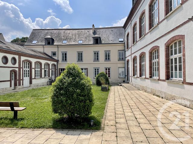 Appartement F2 à louer - 2 pièces - 47.47 m2 - CHARTRES - 28 - CENTRE - Century 21 Maitrejean Immobilier