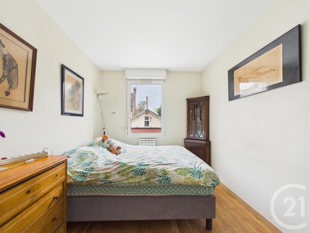 Appartement F4 à vendre - 4 pièces - 106.97 m2 - CHARTRES - 28 - CENTRE - Century 21 Maitrejean Immobilier