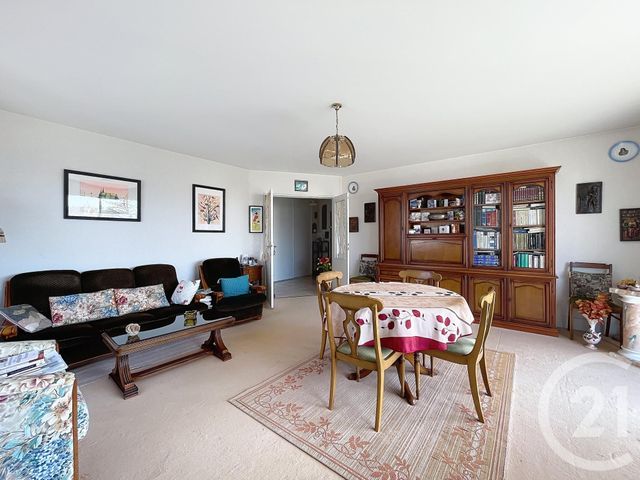 Appartement F3 à vendre - 3 pièces - 82.28 m2 - CHARTRES - 28 - CENTRE - Century 21 Maitrejean Immobilier