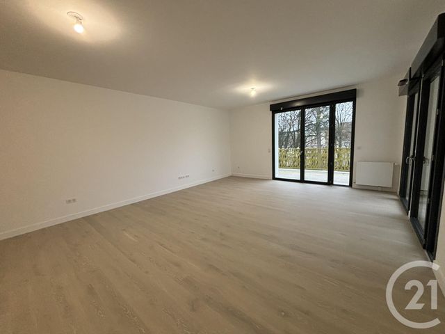Appartement F5 à louer - 5 pièces - 122.57 m2 - CHARTRES - 28 - CENTRE - Century 21 Maitrejean Immobilier