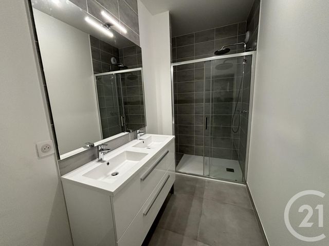 Appartement F5 à louer - 5 pièces - 122.57 m2 - CHARTRES - 28 - CENTRE - Century 21 Maitrejean Immobilier