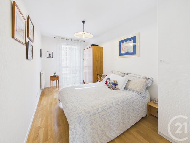 Appartement F4 à vendre - 4 pièces - 104.0 m2 - CHARTRES - 28 - CENTRE - Century 21 Maitrejean Immobilier