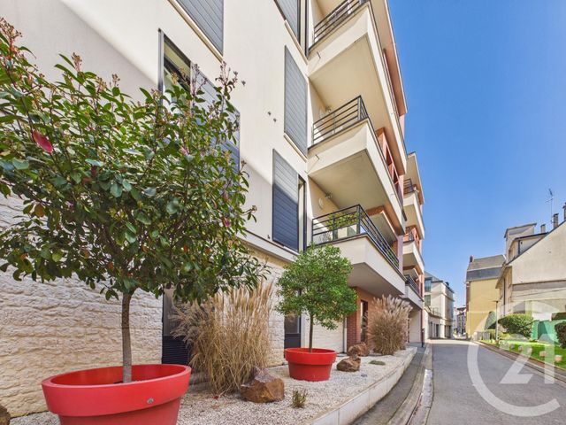 Appartement F4 à vendre - 4 pièces - 104.0 m2 - CHARTRES - 28 - CENTRE - Century 21 Maitrejean Immobilier