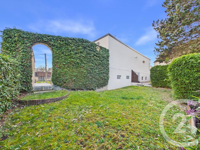 maison à vendre - 7 pièces - 157.3 m2 - CHARTRES - 28 - CENTRE - Century 21 Maitrejean Immobilier