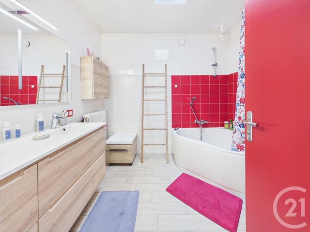 maison à vendre - 7 pièces - 157.3 m2 - CHARTRES - 28 - CENTRE - Century 21 Maitrejean Immobilier