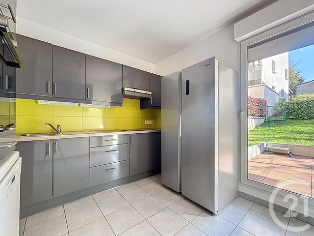 Appartement F3 à vendre - 3 pièces - 82.0 m2 - CHARTRES - 28 - CENTRE - Century 21 Maitrejean Immobilier