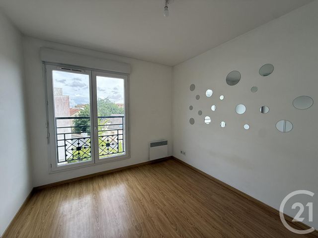Appartement F3 à louer - 3 pièces - 68.8 m2 - CHARTRES - 28 - CENTRE - Century 21 Maitrejean Immobilier