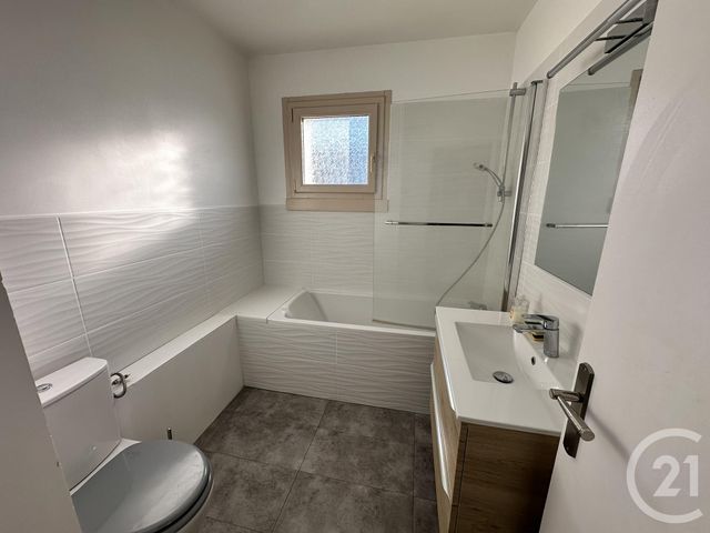 Appartement F2 à louer - 2 pièces - 46.28 m2 - CHARTRES - 28 - CENTRE - Century 21 Maitrejean Immobilier