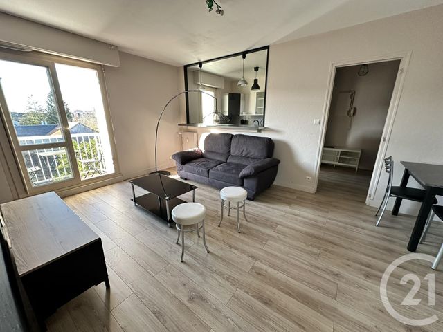 Appartement F2 à louer - 2 pièces - 46.28 m2 - CHARTRES - 28 - CENTRE - Century 21 Maitrejean Immobilier