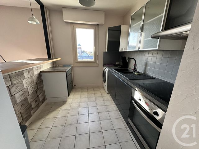 Appartement F2 à louer - 2 pièces - 46.28 m2 - CHARTRES - 28 - CENTRE - Century 21 Maitrejean Immobilier
