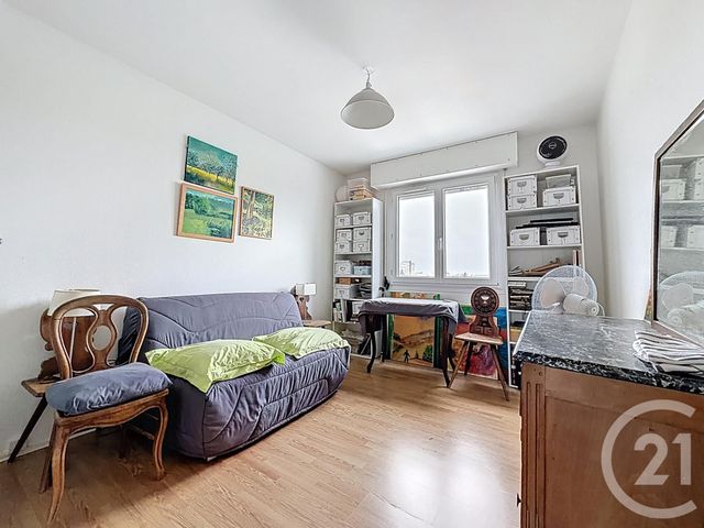 Appartement F4 à vendre - 4 pièces - 87.01 m2 - CHARTRES - 28 - CENTRE - Century 21 Maitrejean Immobilier