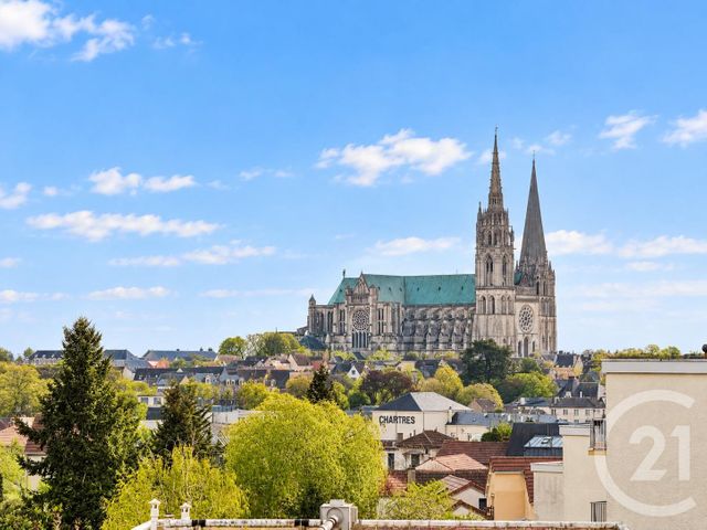 Appartement F4 à vendre - 4 pièces - 87.01 m2 - CHARTRES - 28 - CENTRE - Century 21 Maitrejean Immobilier