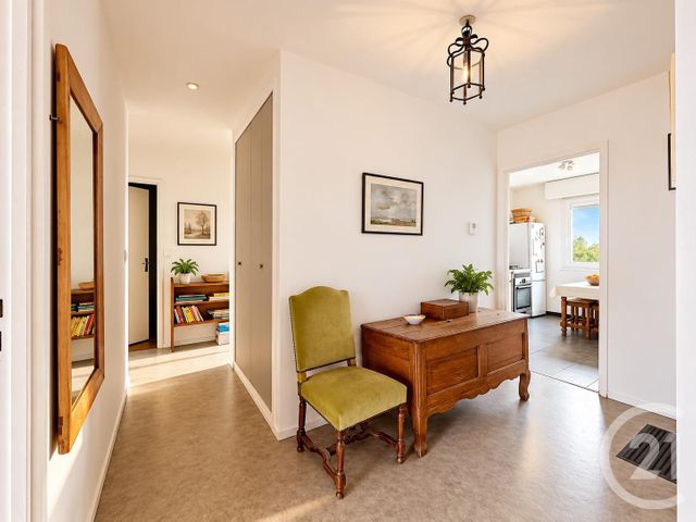 Appartement F4 à vendre - 4 pièces - 87.01 m2 - CHARTRES - 28 - CENTRE - Century 21 Maitrejean Immobilier
