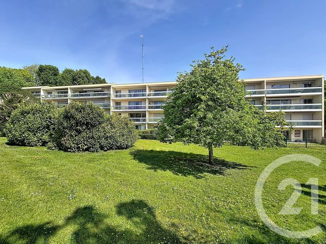 Appartement F4 à vendre - 4 pièces - 81.0 m2 - CHARTRES - 28 - CENTRE - Century 21 Maitrejean Immobilier