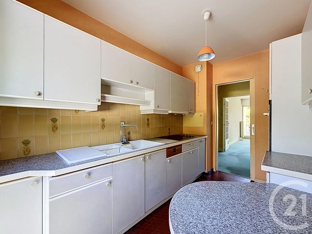 Appartement F4 à vendre - 4 pièces - 81.0 m2 - CHARTRES - 28 - CENTRE - Century 21 Maitrejean Immobilier