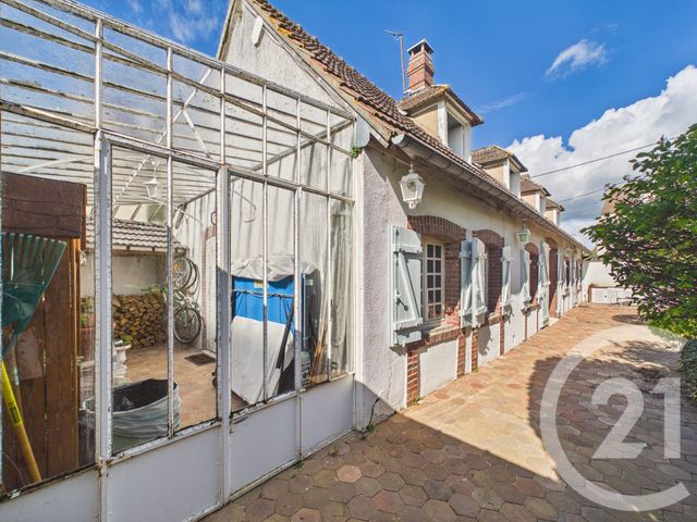 maison à vendre - 6 pièces - 120.0 m2 - CHARTRES - 28 - CENTRE - Century 21 Maitrejean Immobilier
