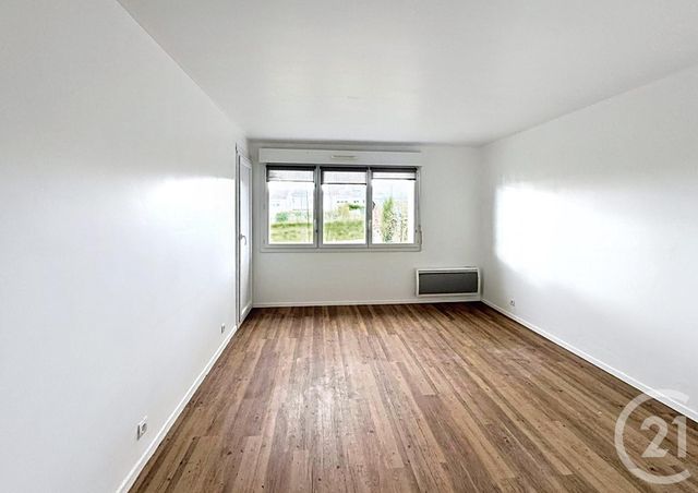 Appartement T2 à vendre - 2 pièces - 47.28 m2 - CHARTRES - 28 - CENTRE - Century 21 Maitrejean Immobilier