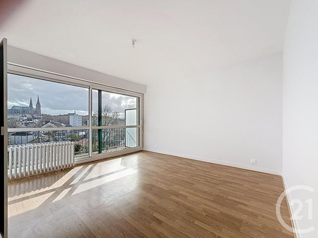 Appartement F4 à vendre - 2 pièces - 45.0 m2 - CHARTRES - 28 - CENTRE - Century 21 Maitrejean Immobilier