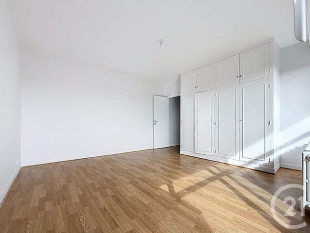 Appartement F4 à vendre - 2 pièces - 45.0 m2 - CHARTRES - 28 - CENTRE - Century 21 Maitrejean Immobilier