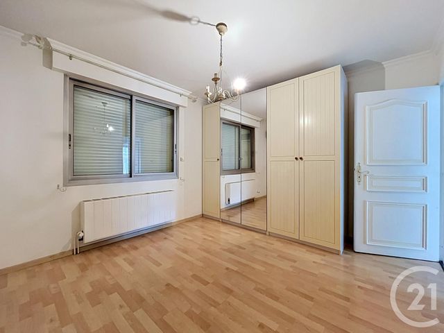 maison à vendre - 7 pièces - 189.82 m2 - CHARTRES - 28 - CENTRE - Century 21 Maitrejean Immobilier