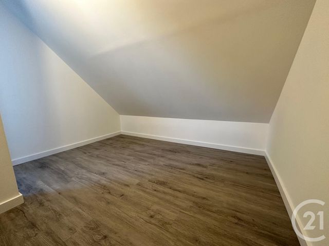 maison à louer - 4 pièces - 90.85 m2 - LUISANT - 28 - CENTRE - Century 21 Maitrejean Immobilier