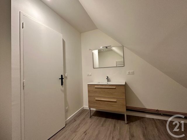 maison à louer - 4 pièces - 90.85 m2 - LUISANT - 28 - CENTRE - Century 21 Maitrejean Immobilier