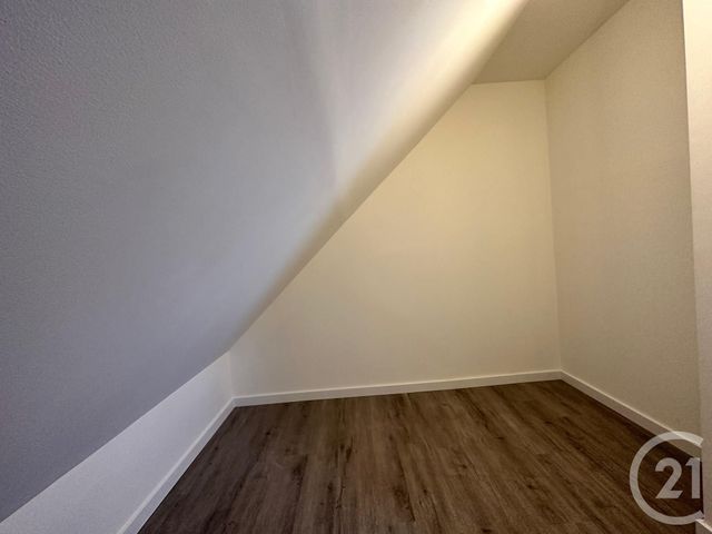 maison à louer - 4 pièces - 90.85 m2 - LUISANT - 28 - CENTRE - Century 21 Maitrejean Immobilier