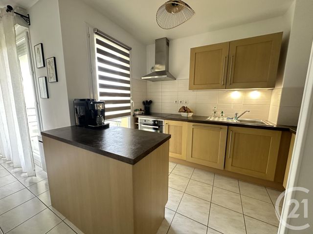Appartement F3 à louer - 3 pièces - 63.1 m2 - LEVES - 28 - CENTRE - Century 21 Maitrejean Immobilier