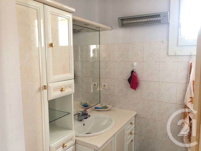 maison à louer - 4 pièces - 59.0 m2 - CHARTRES - 28 - CENTRE - Century 21 Maitrejean Immobilier