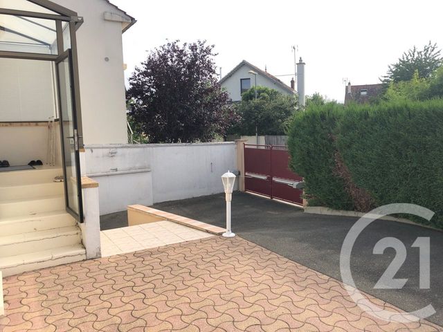 maison à louer - 4 pièces - 59.0 m2 - CHARTRES - 28 - CENTRE - Century 21 Maitrejean Immobilier